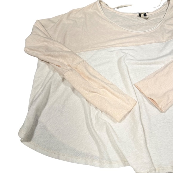 💓FREE PEOPLE Women's Cloud Nine Tee - Two tone with pale‎ pink and white XS - Picture 5 of 12